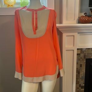 Worn once. Bebe long sleeve tunic